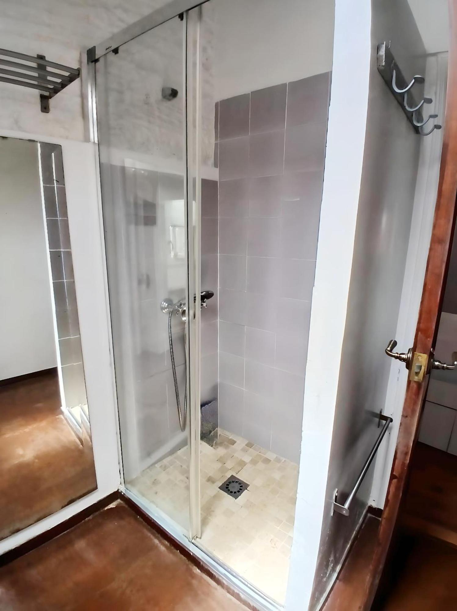 Apartamento Estudio Ciutat Vella al lado de Jardines del Turia Valencia Exterior foto